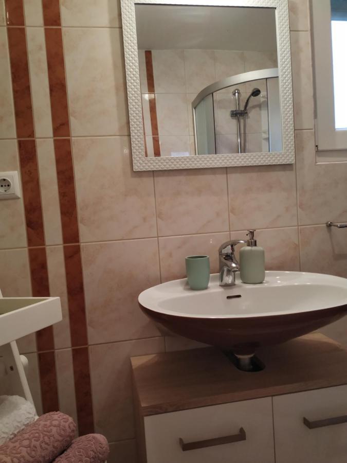 Studio Apartman Violeta II - 50M From The Beach Trogir Extérieur photo